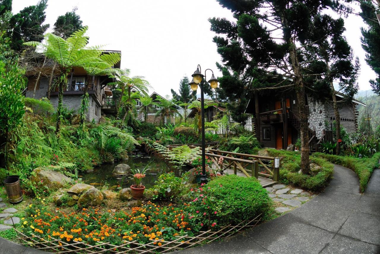 Shinmingshan Holiday Inn Lugu Eksteriør bilde