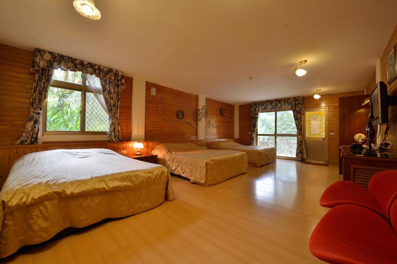 Shinmingshan Holiday Inn Lugu Eksteriør bilde